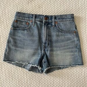 EUC Madewell brand jean shorts, size 28. Worn only a few times.